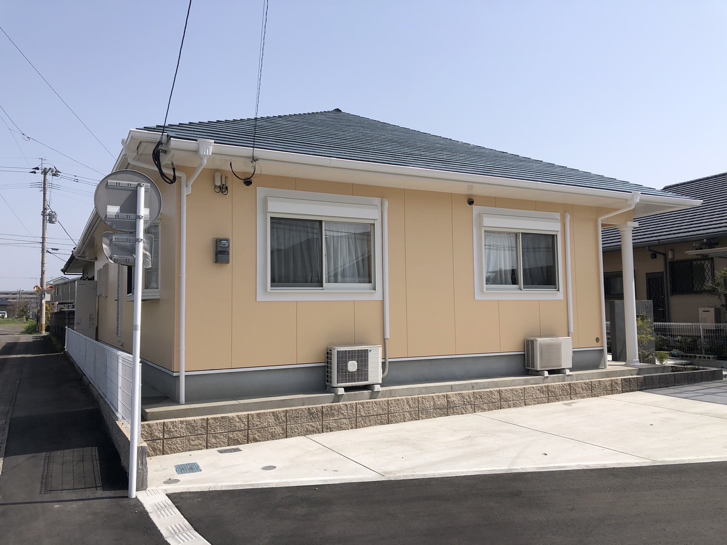 外壁屋根塗装 After