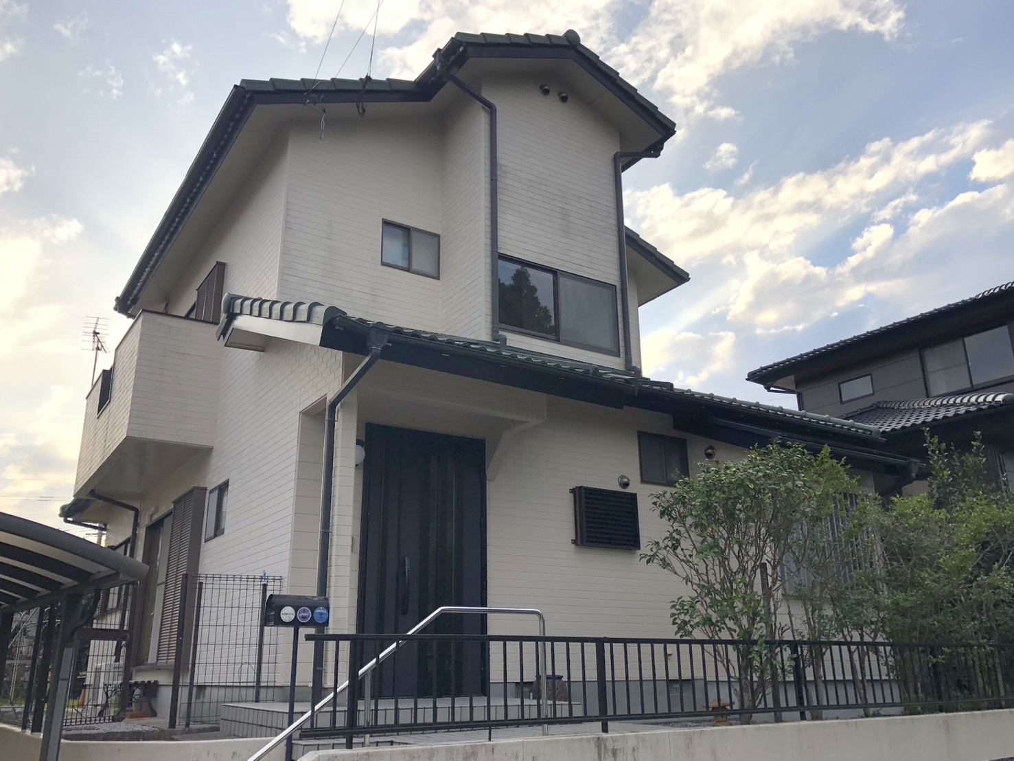 外壁・屋根塗装 Before