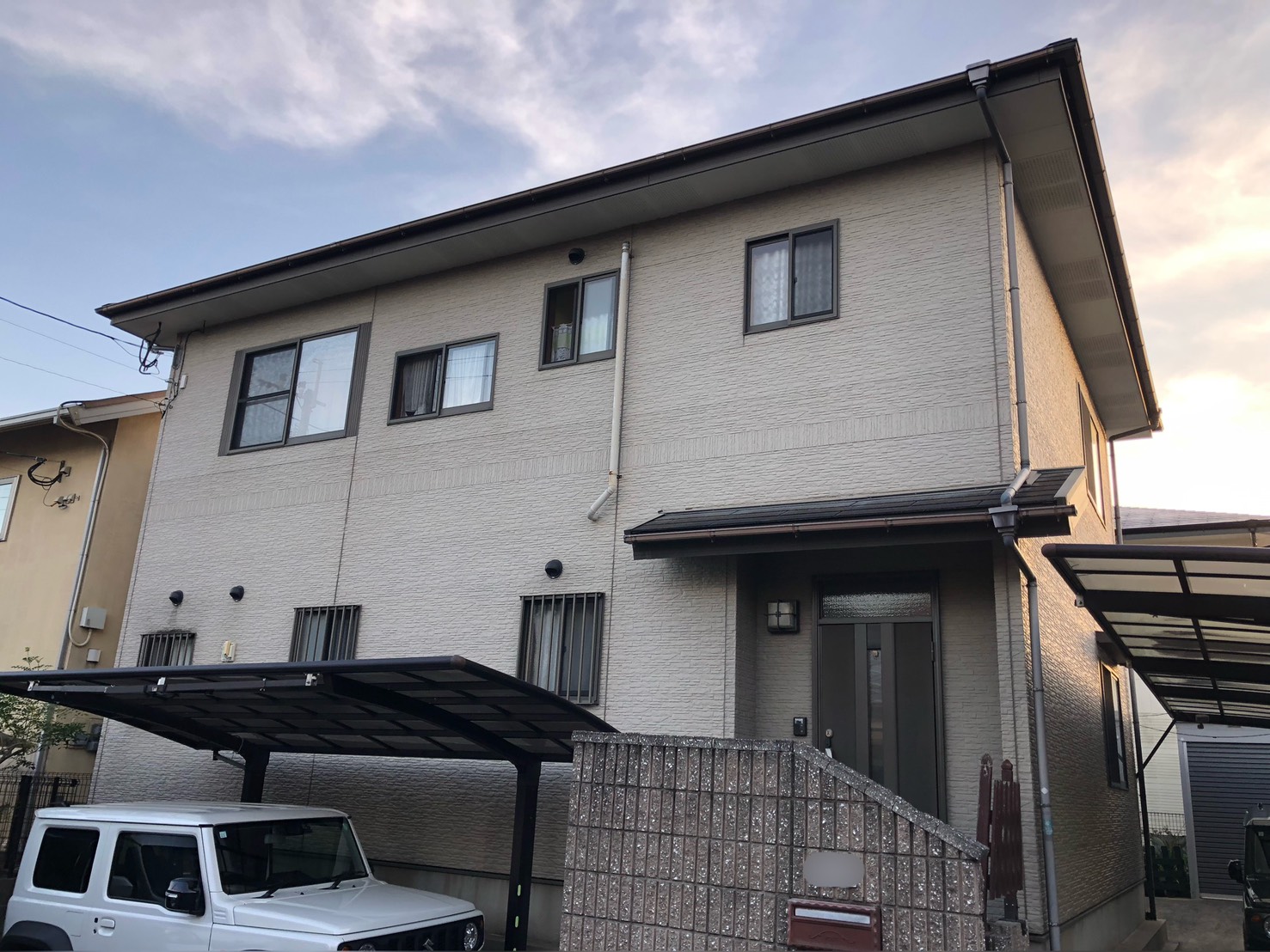 外壁・屋根塗装工事 Before