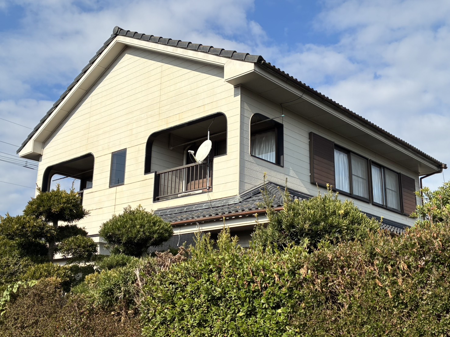 外壁・屋根塗装工事 Before